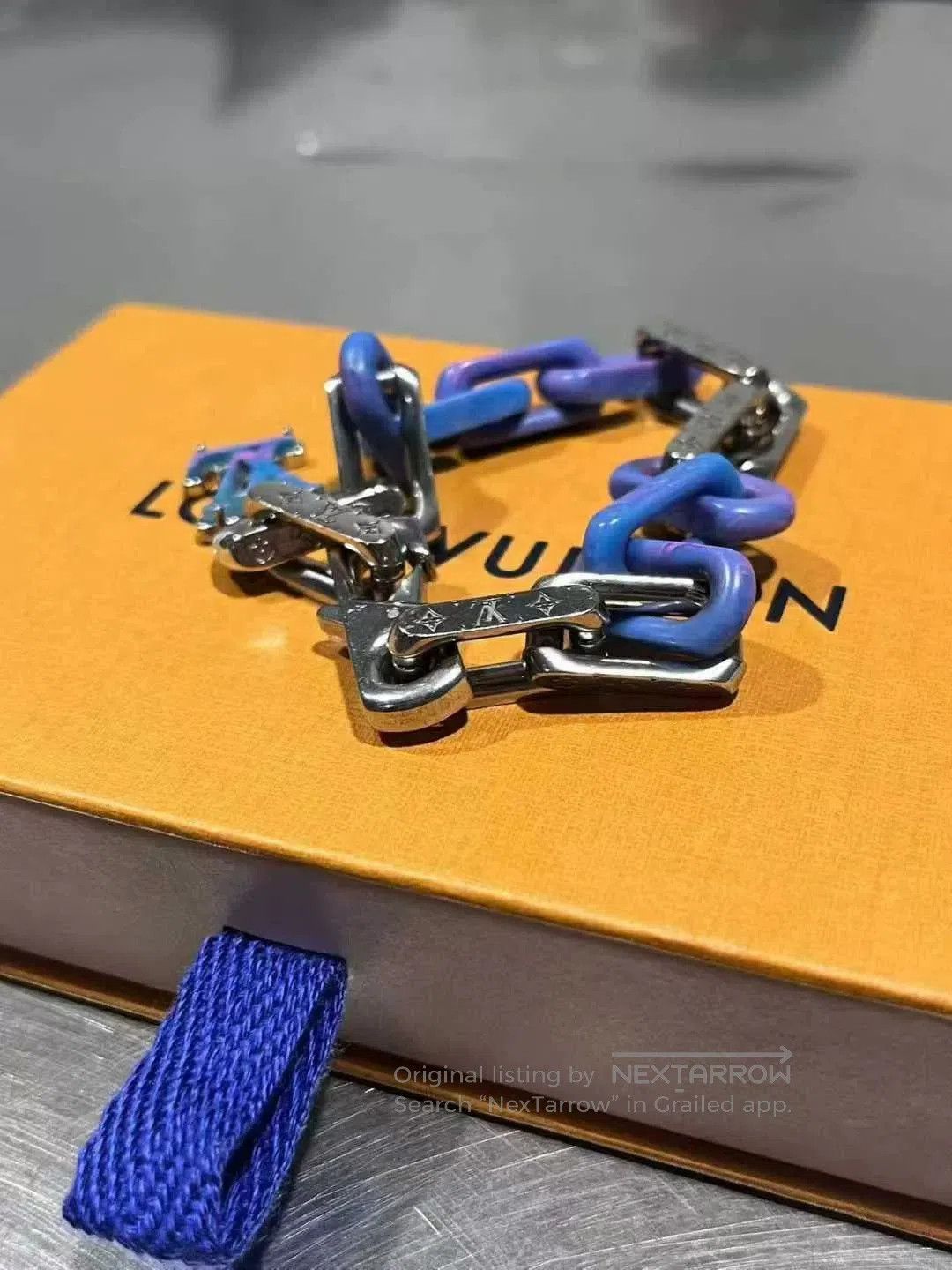 Louis Vuitton louis vuitton blue silver monogram bracelet. Size ONE SIZE - 4 Thumbnail
