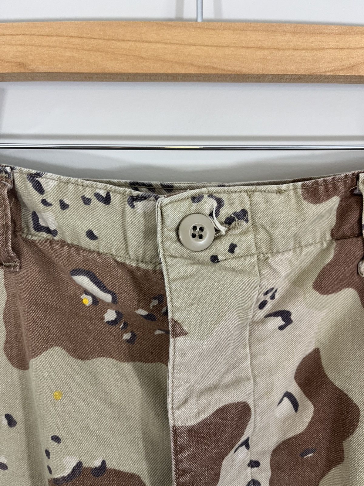 Vintage Thrashed Cut Off Raw Hem Desert Camo Cargo Military Pants Size US 36 / EU 52 - 6 Thumbnail