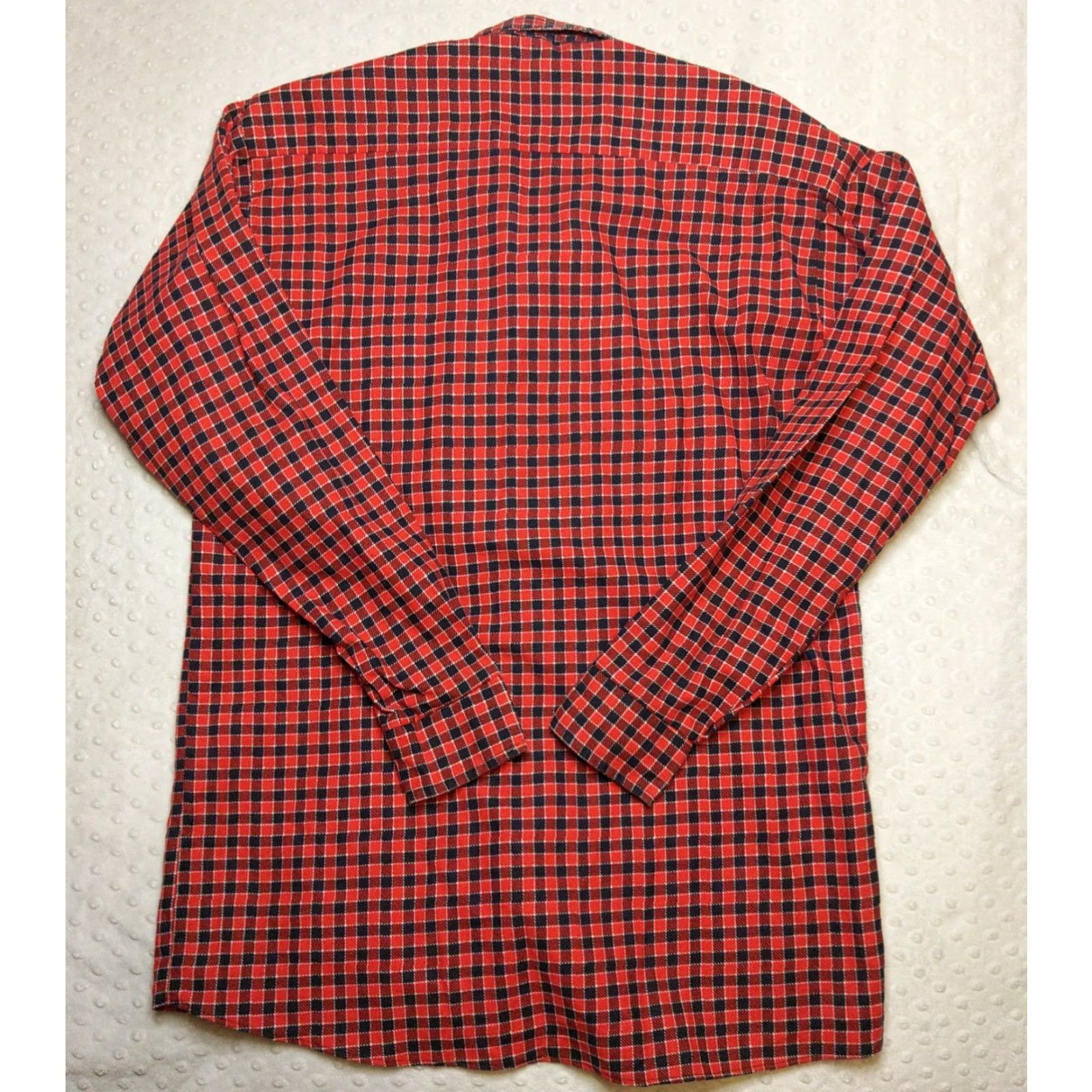 Vintage VINTAGE Vintage Red Oak Ranch Apparel Thick Flannel Red Made In USA Size Medium Tall Shirt Mens Red 90s Western USA Thick Flannel Button-Up Size US M / EU 48-50 / 2 - 7 Thumbnail