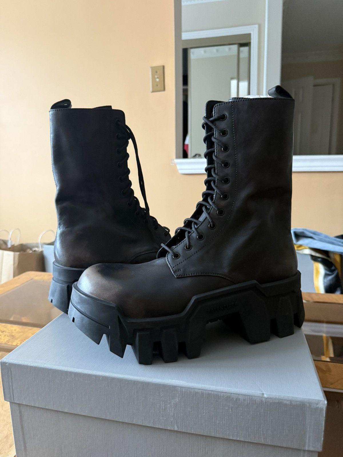 Balenciaga Balenciaga Bulldozer Lace Up Boot Size US 9 / EU 42 - 1 Thumbnail