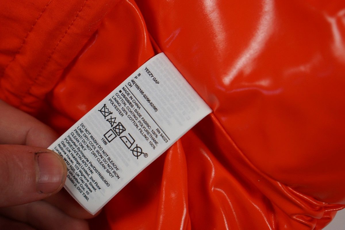 Balenciaga × Gap × Yeezy Red Round Jacket Size US S / EU 44-46 / 1 - 4 Thumbnail