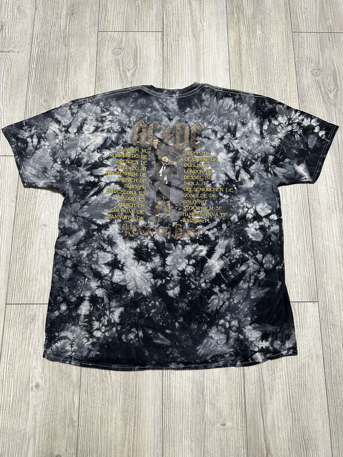 Band Tees AC/DC Rock or Bust Tour Band Tee black T-shirt vintage Size US XXL / EU 58 / 5 - 5 Thumbnail
