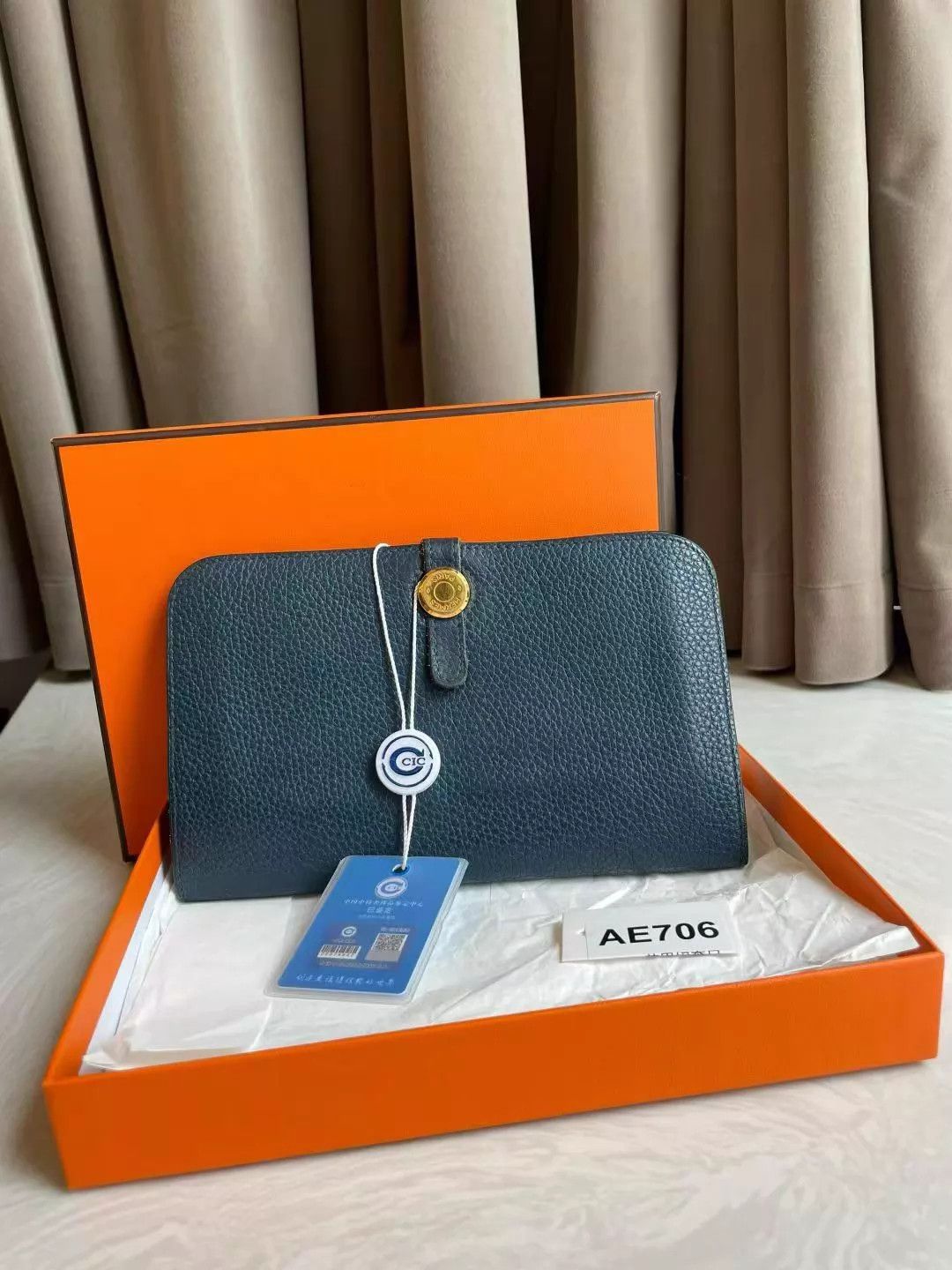 Hermes Hermès Dogon Duo Wallet Mint Condition N Stamp With Box Size ONE SIZE - 1 Thumbnail