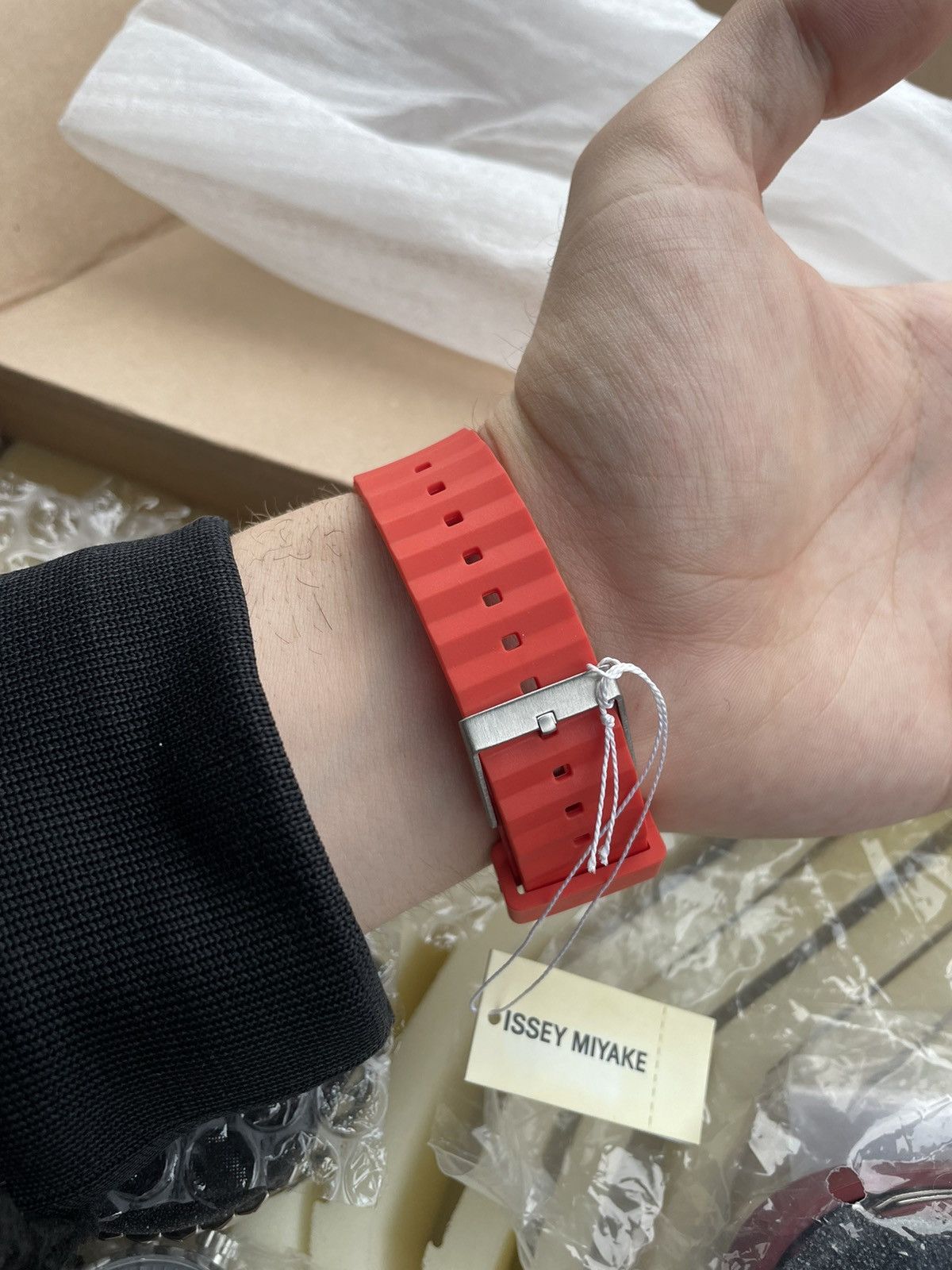 Issey Miyake 1990's Issey Miyake Orange Watch Japanese Rare Designer Hype Size ONE SIZE - 4 Thumbnail