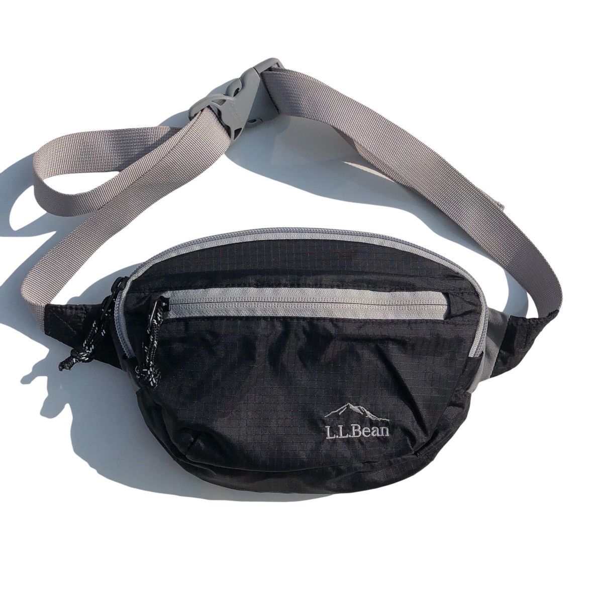 L.L. Bean L.L.Bean Waist Bag / Body Bag Stowaway Hip Pack Size ONE SIZE - 1 Thumbnail