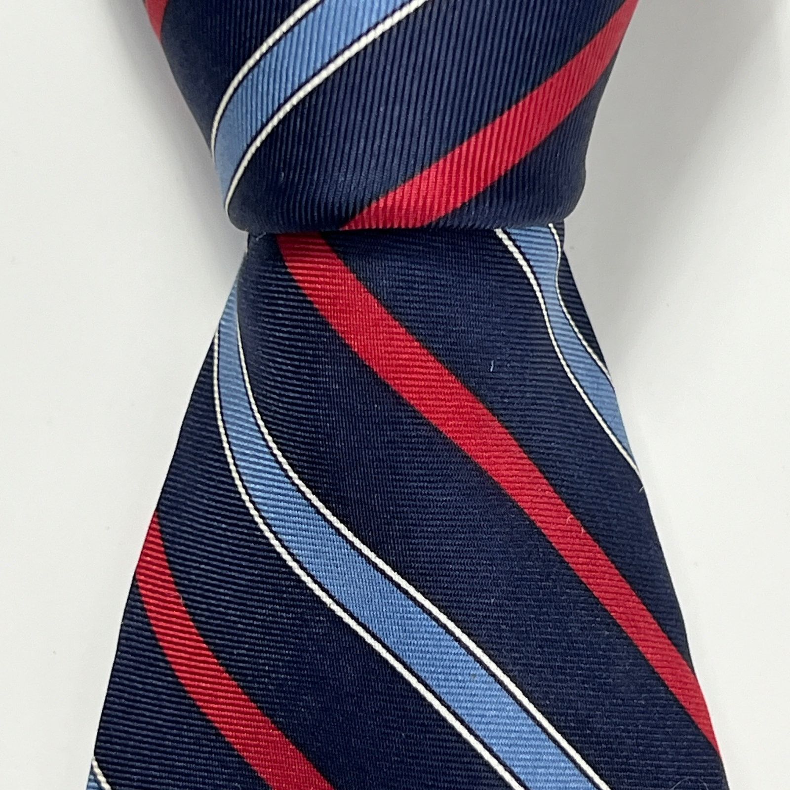 Yves Saint Laurent Yves Saint Laurant YSL Men's Tie Black Blue All Silk Necktie Size ONE SIZE - 4 Thumbnail