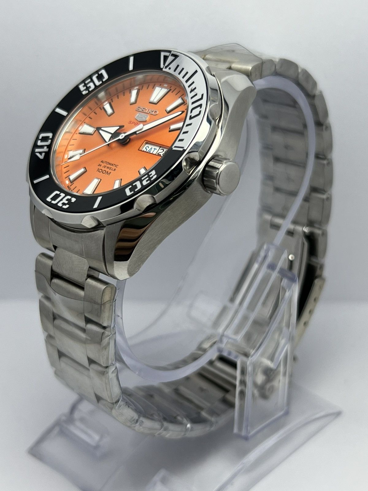 Seiko Seiko Sports Automatic Directional Bazel Day/Date Japan Size 44 - 14 Thumbnail