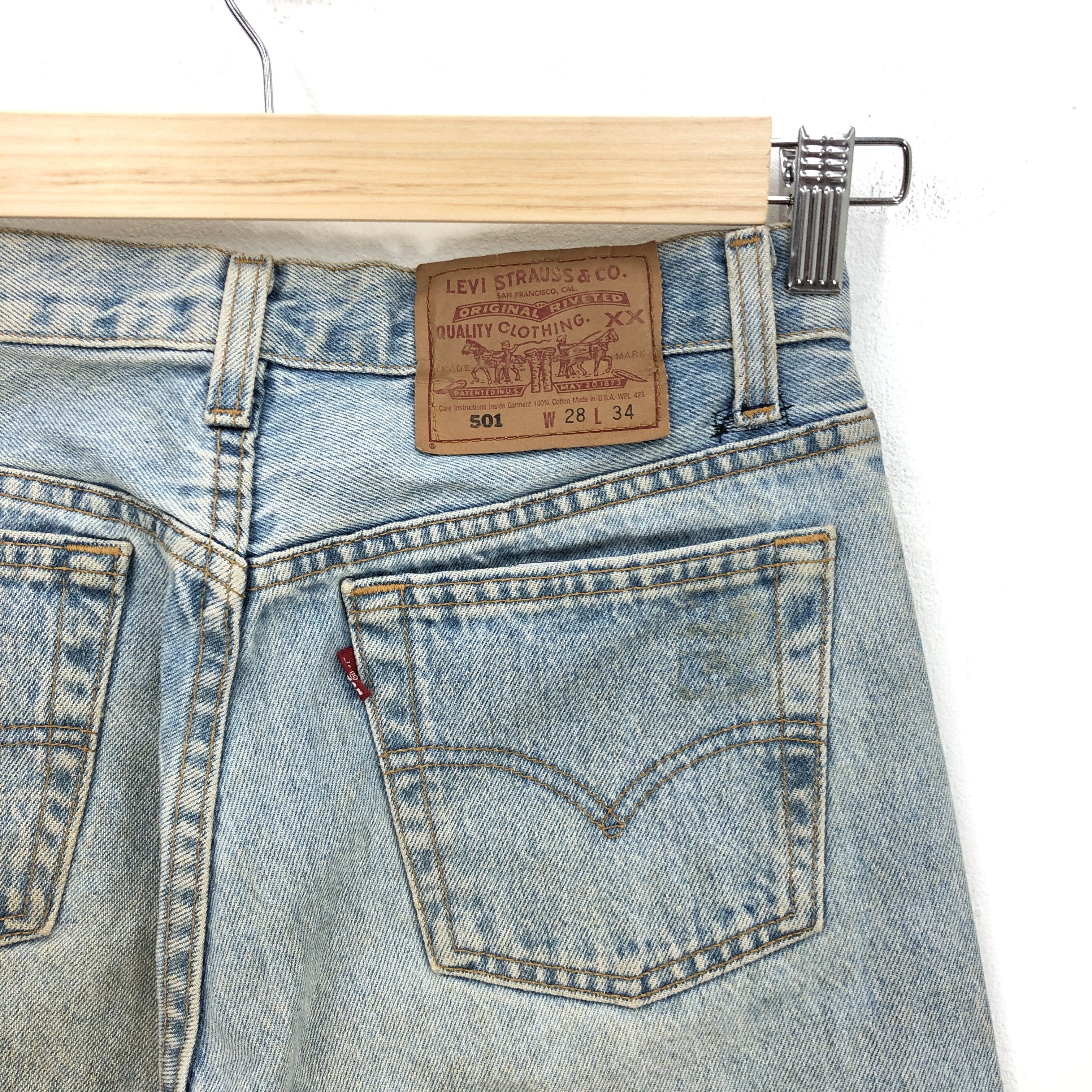 Levi's Vintage 90s Levis 501 Sun Faded Jeans Levis Light Wash Denim Size 28" / US 6 / IT 42 - 5 Thumbnail