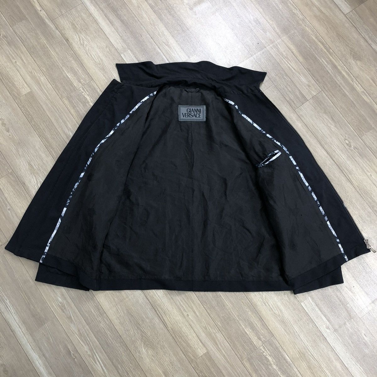 Versace 🇮🇹 Vintage Gianni Vercase Luxury Designer Black Work Jacket Size US L / EU 52-54 / 3 - 19 Thumbnail