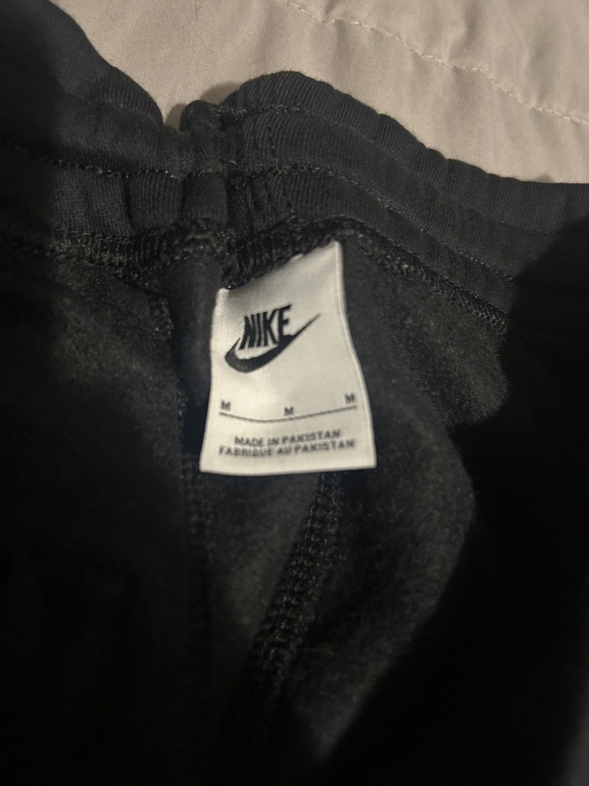 Nike Nike Sweatpants Size US 32 / EU 48 - 2 Thumbnail
