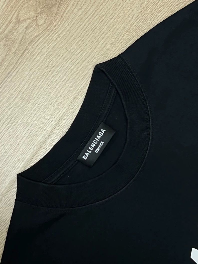 Balenciaga Balenciaga City Letter Logo Short Sleeve Black L Size Size US L / EU 52-54 / 3 - 3 Thumbnail