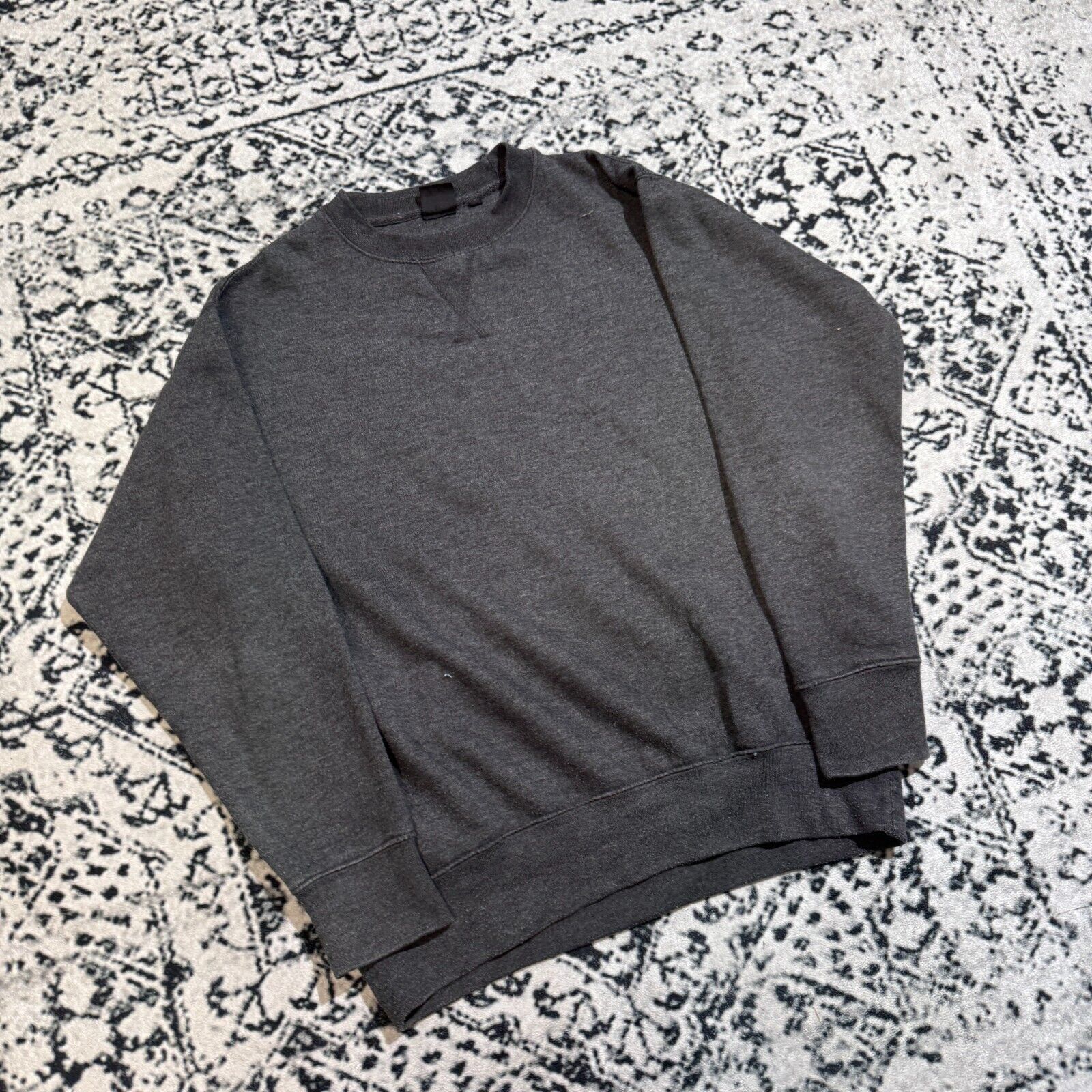 Vintage Vintage Unisex Gray Cotton Crewneck Size M Sunfaded Washed Size US M / EU 48-50 / 2 - 3 Thumbnail