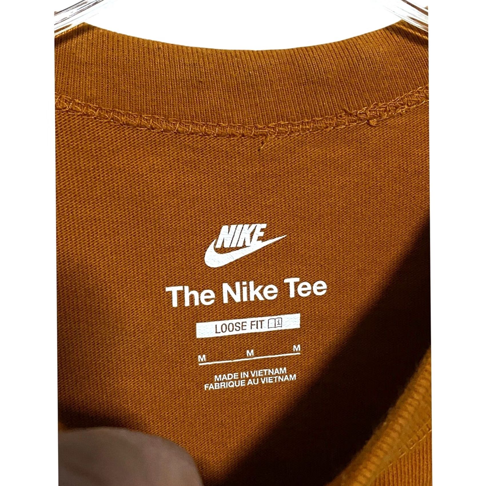 Nike Nike Tee Shirt Mens M Desert Orange Rose Swoosh Logo Loose Fit Casual Sports Shirt Mens M Size US M / EU 48-50 / 2 - 4 Thumbnail