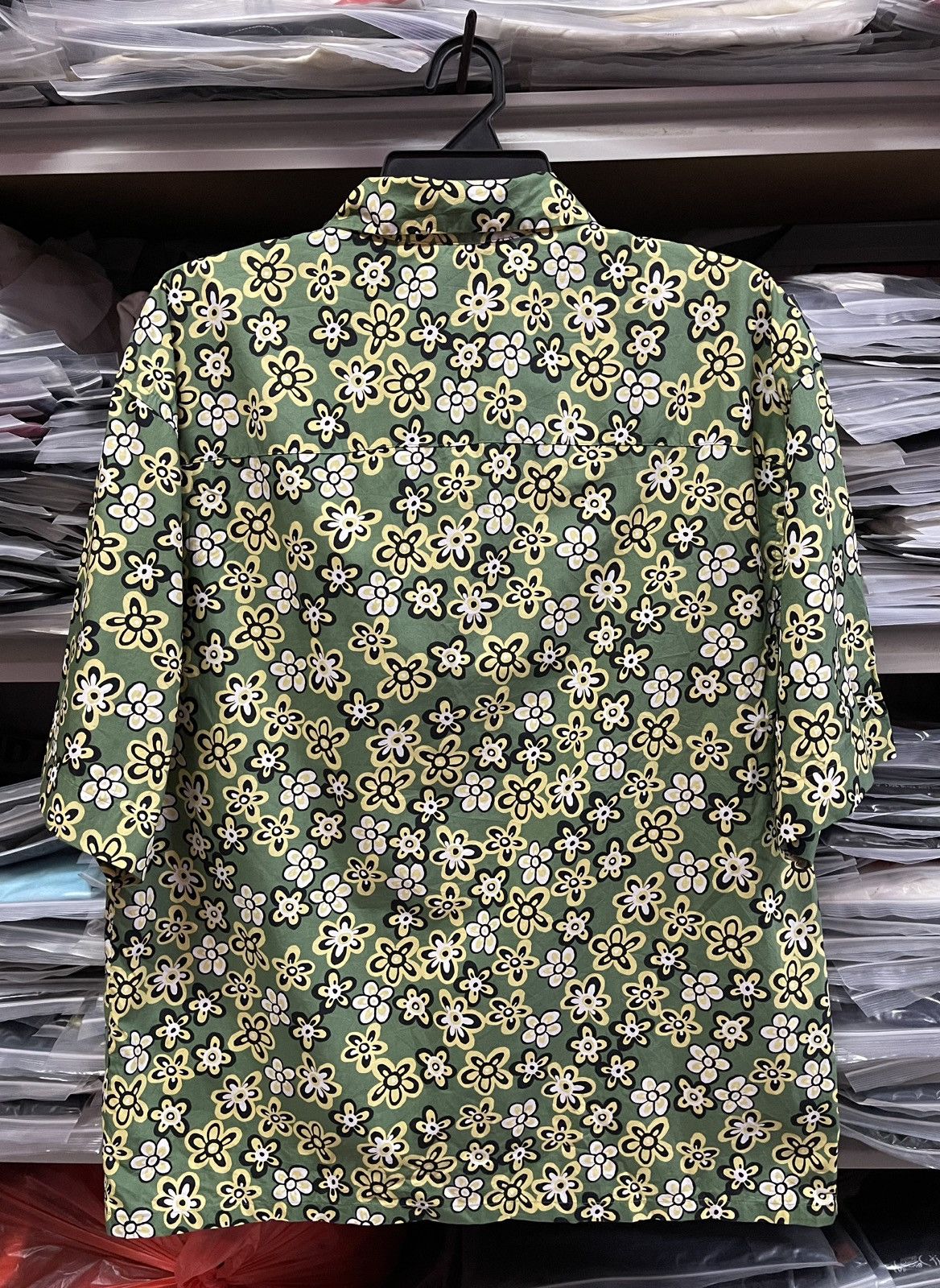 Uniqlo Uniqlo x Marni Oversized 🔥🔥🔥 Size US M / EU 48-50 / 2 - 7 Thumbnail
