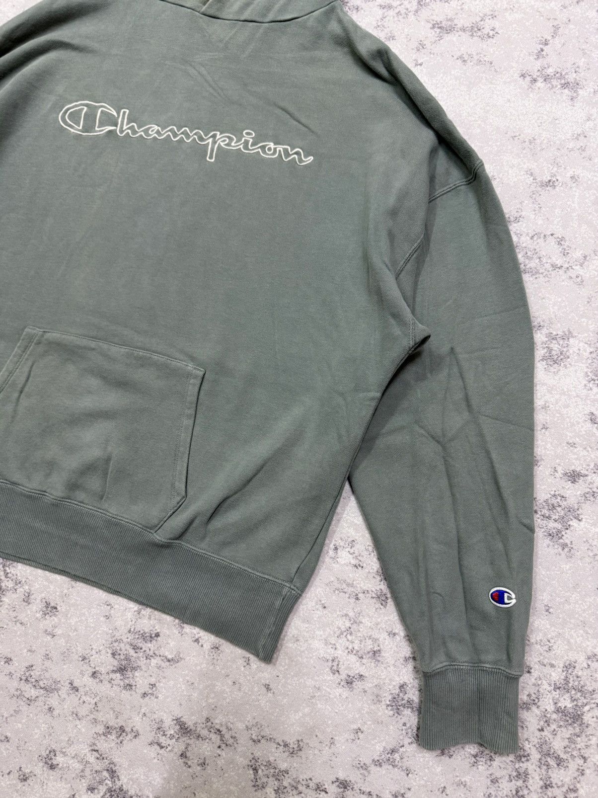 Champion Vintage Champion Embroidery Logo Pullover Sweater Hoodie Size US M / EU 48-50 / 2 - 4 Thumbnail