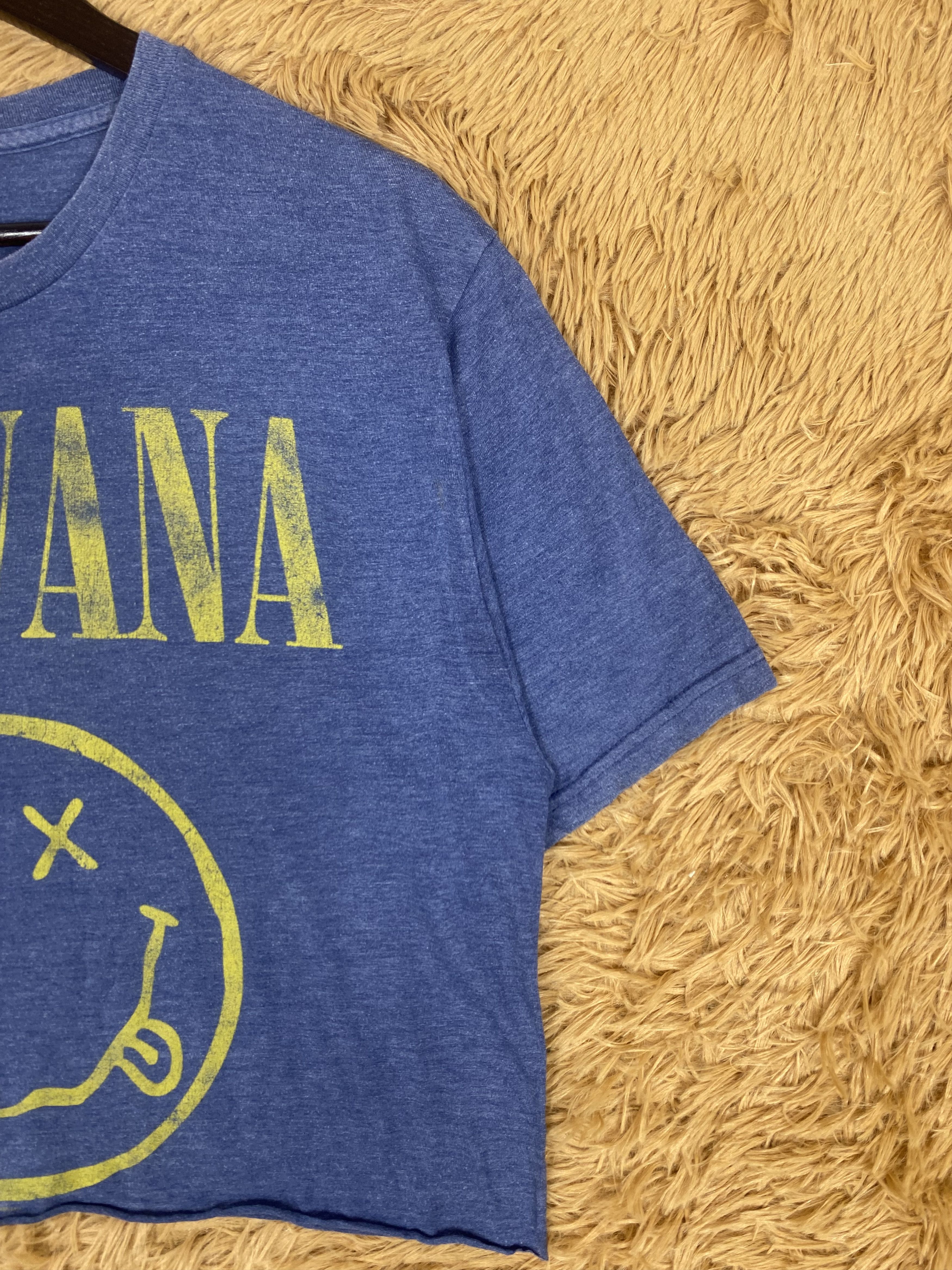 Nirvana Vintage Nirvana Distressed T-Shirts Size US S / EU 44-46 / 1 - 3 Thumbnail
