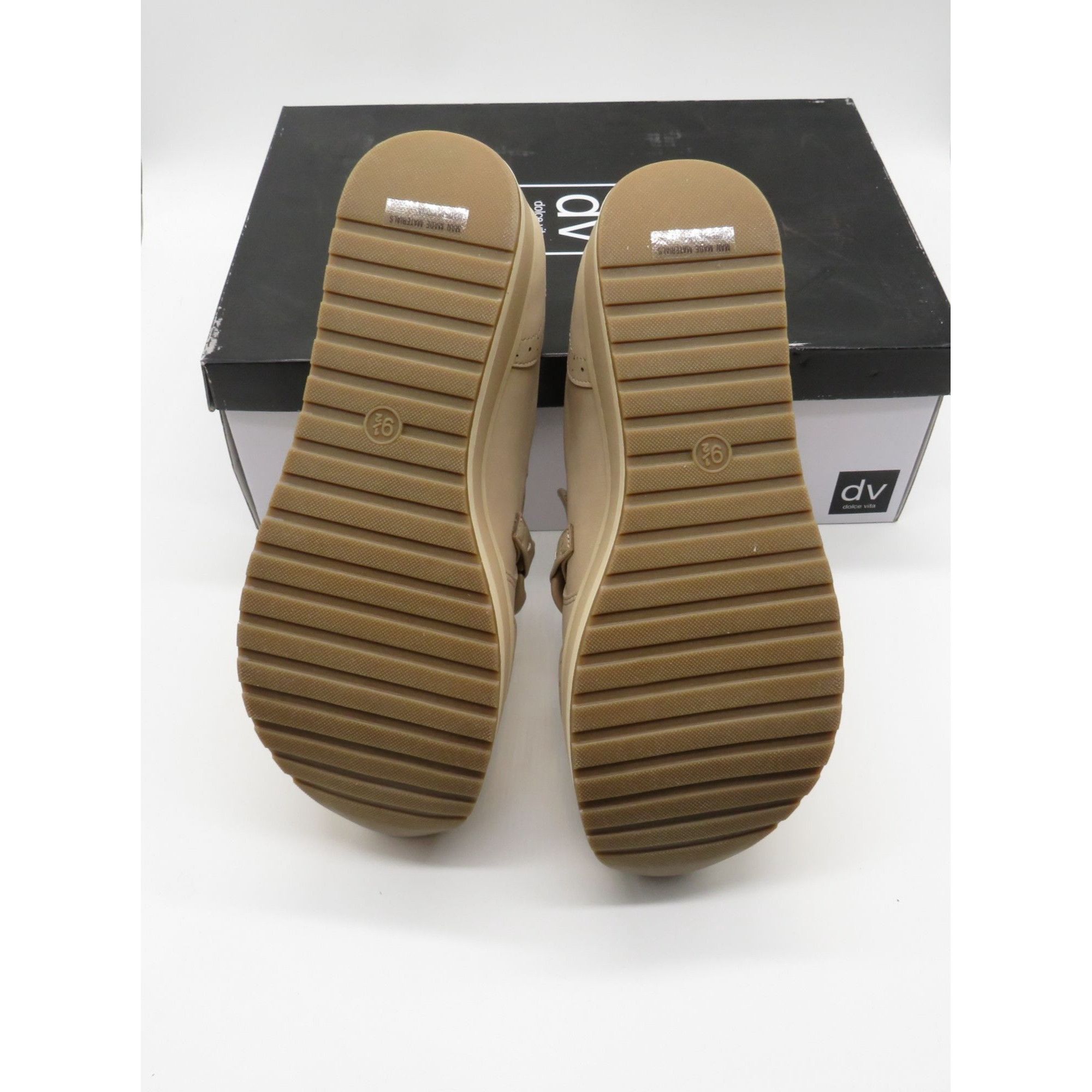 Dolce Vita Dolce Vita Women's Beige Platform Loafers 9.5 Chain Detail N Size US 9.5 / IT 39.5 - 2 Thumbnail