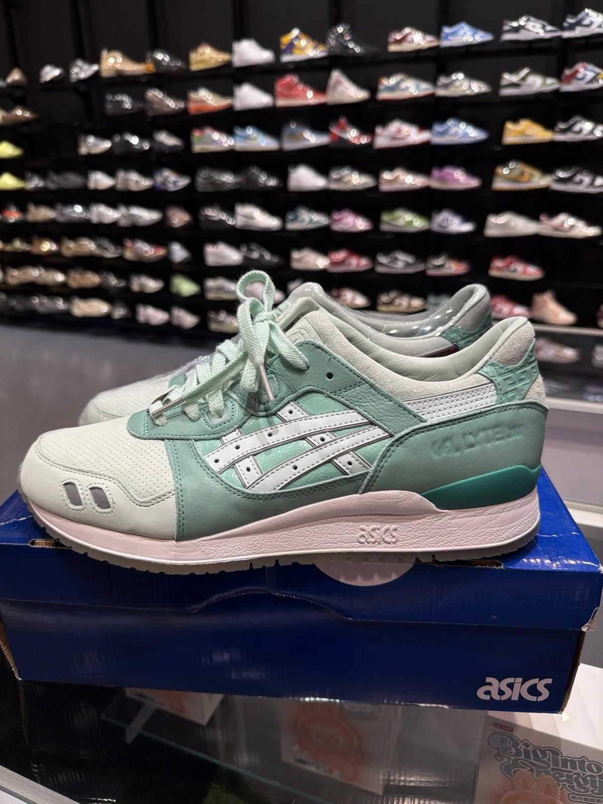 Asics ASICS GEL-Lyte III x Highs & Lows HAL Silverscreen 2015 11.5 Size US 11.5 / EU 44-45 - 6 Thumbnail