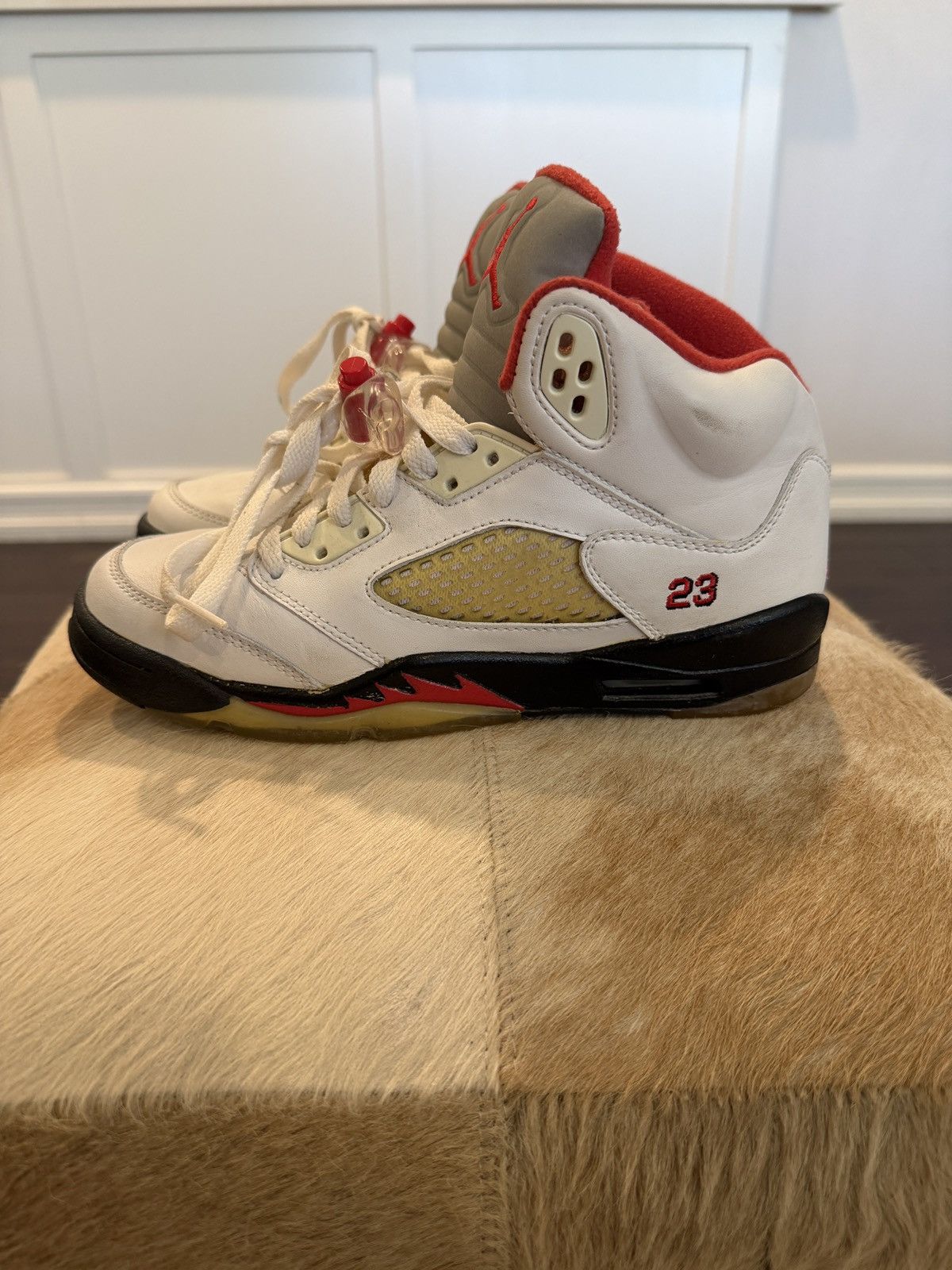 Jordan Brand Air Jordan 5 Retro Countdown Pack 2008 Size US 5 / EU 37 - 2 Thumbnail