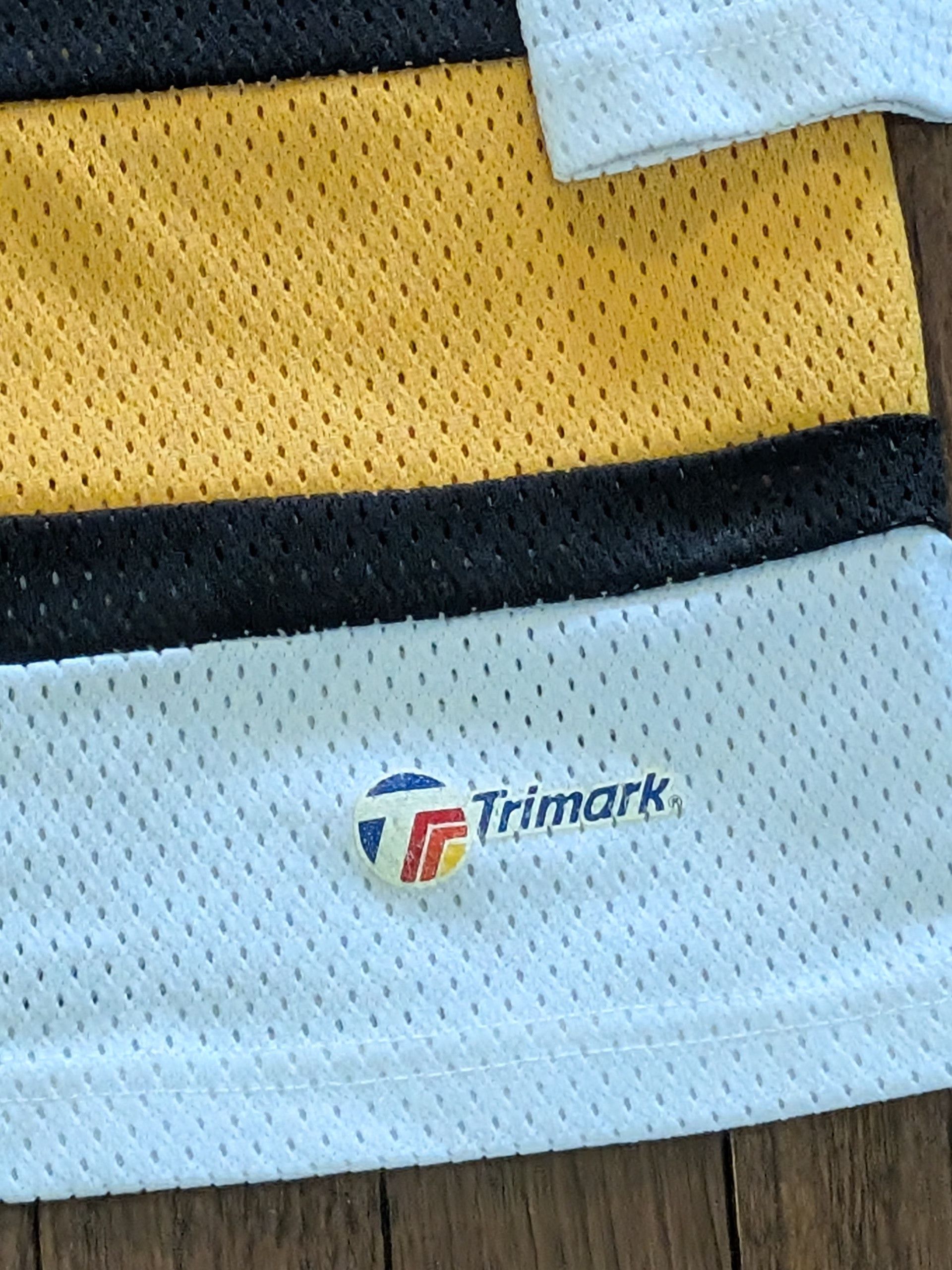 Other Vintage Boston Bruins Trimark Jersey - Size L Size US L / EU 52-54 / 3 - 4 Thumbnail