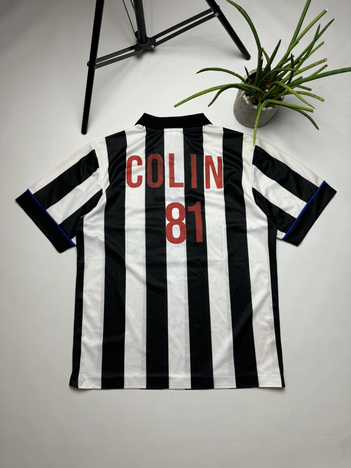 Vintage Rare vintage New castle soccer jersey y2k Size US M / EU 48-50 / 2 - 2 Thumbnail