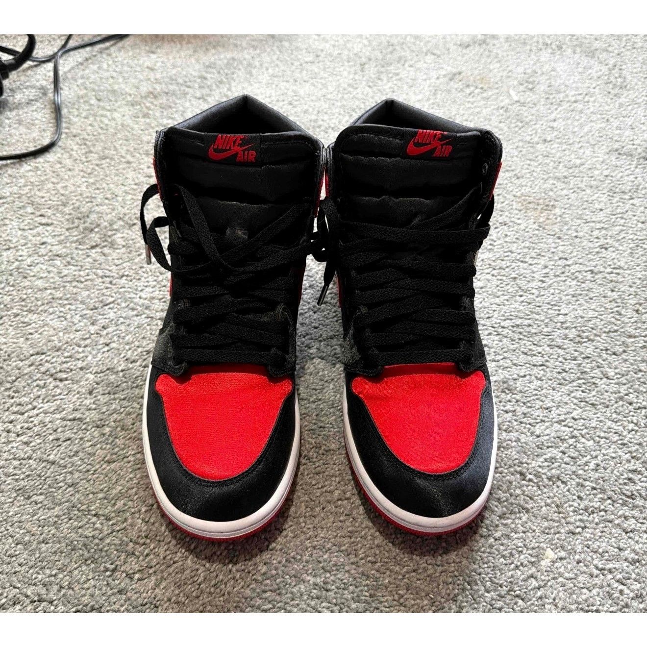 Jordan Brand Womens Air Jordan 1 Retro Satin Bred FD4810-061 Size 12W Size US 12 / IT 42 - 6 Thumbnail