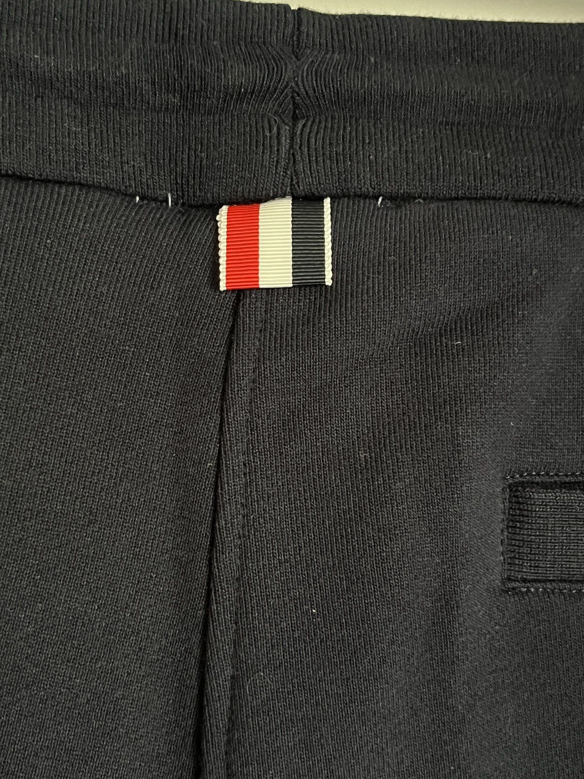 Thom Browne Thom Browne Classic 4 Bar Loop Back Sweat Shorts Sz 3 Size US 36 / EU 52 - 5 Thumbnail