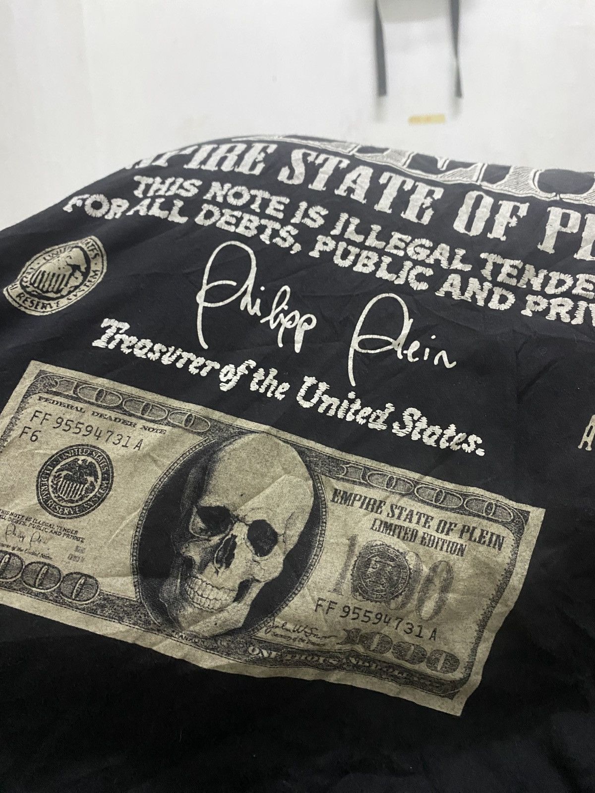 Philipp Plein Philipp Plein skull 💀 platinum Size US M / EU 48-50 / 2 - 4 Thumbnail