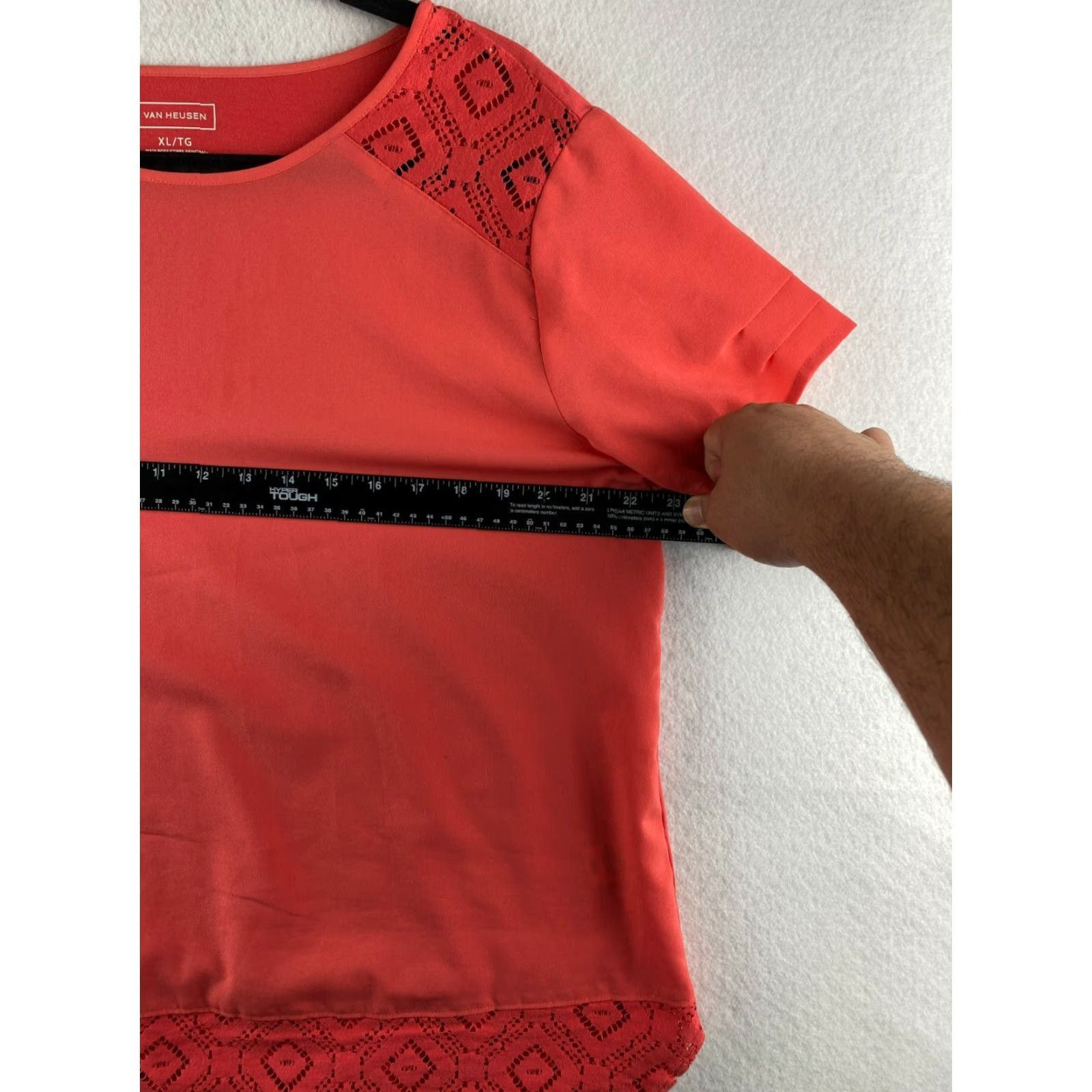 Van Heusen Van Heusen Blouse Womens XL Short Sleeve Pleated Laced Hem Round Neck Coral Dress Shirt? Size XL / US 12-14 / IT 48-50 - 4 Thumbnail