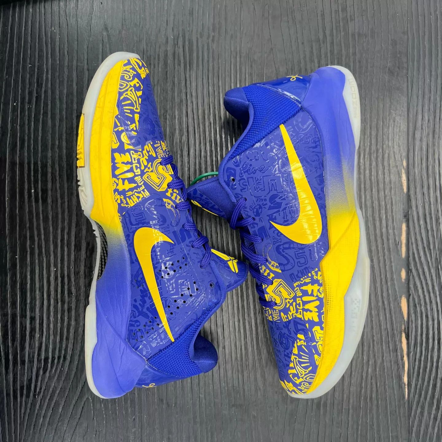 Nike ZK5 Blue Yellow 42 2x Indoor Like New Original Box Size US 8.5 / EU 41-42 - 2 Thumbnail