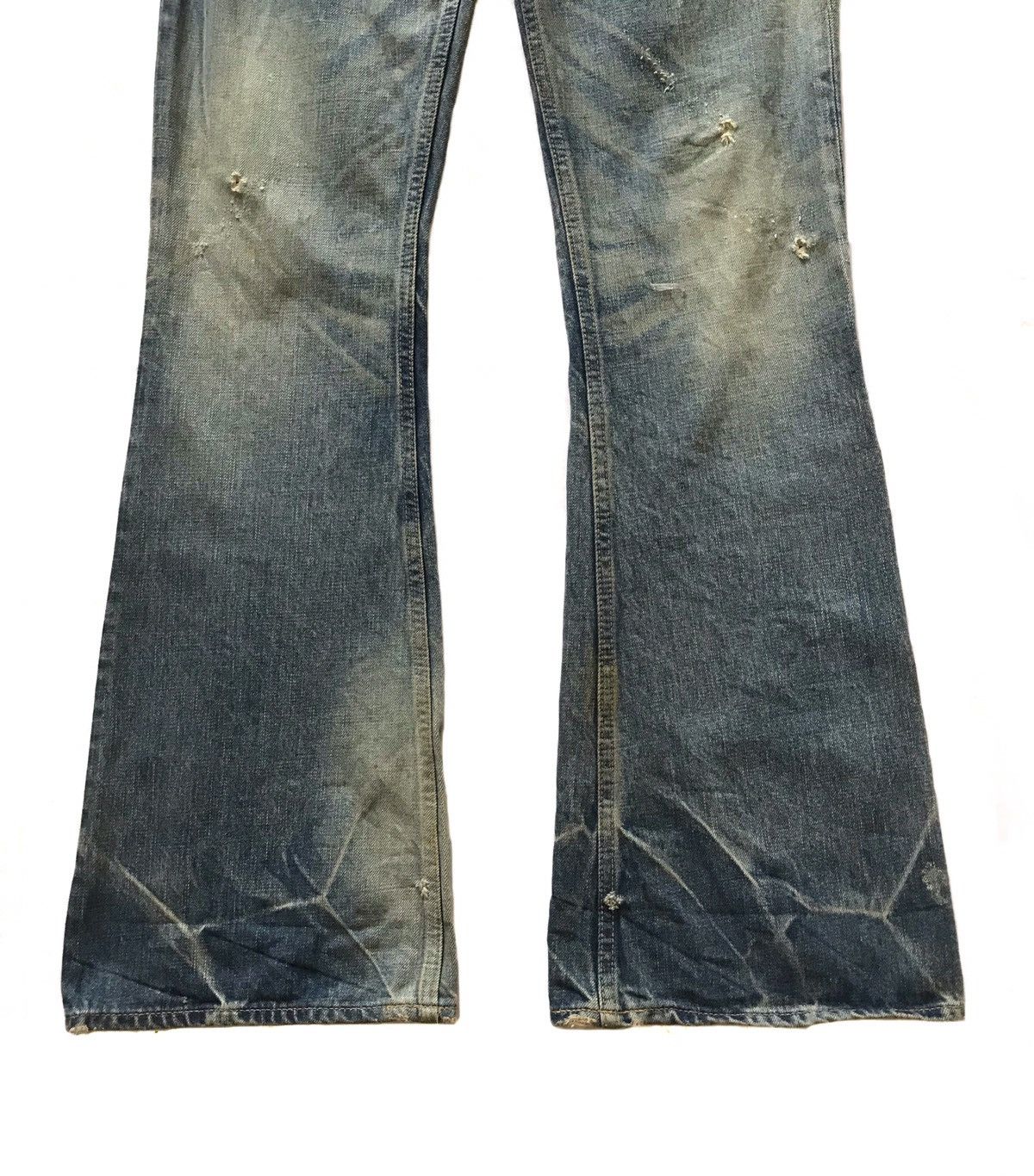 Backbone JAPANESE BRAND BACKBONE DISTRESSED FLARE JEANS Size US 31 - 4 Thumbnail