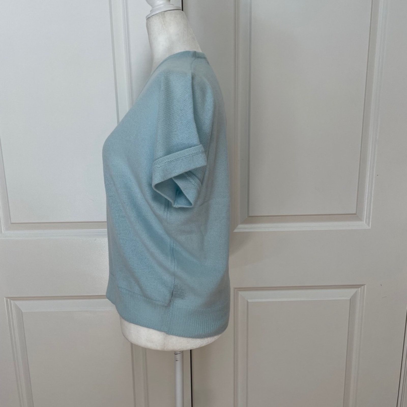360Cashmere Audrina Cashmere Surplice Sweater from 360 CASHMERE Size XS / US 0-2 / IT 36-38 - 2 Thumbnail