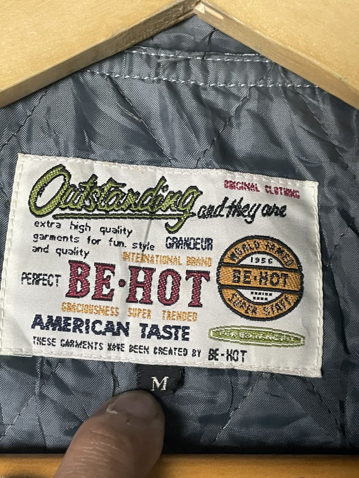 Japanese Brand × Vintage Original Clothing Be-Hot Hooded Jacket (69) Size US M / EU 48-50 / 2 - 12 Thumbnail