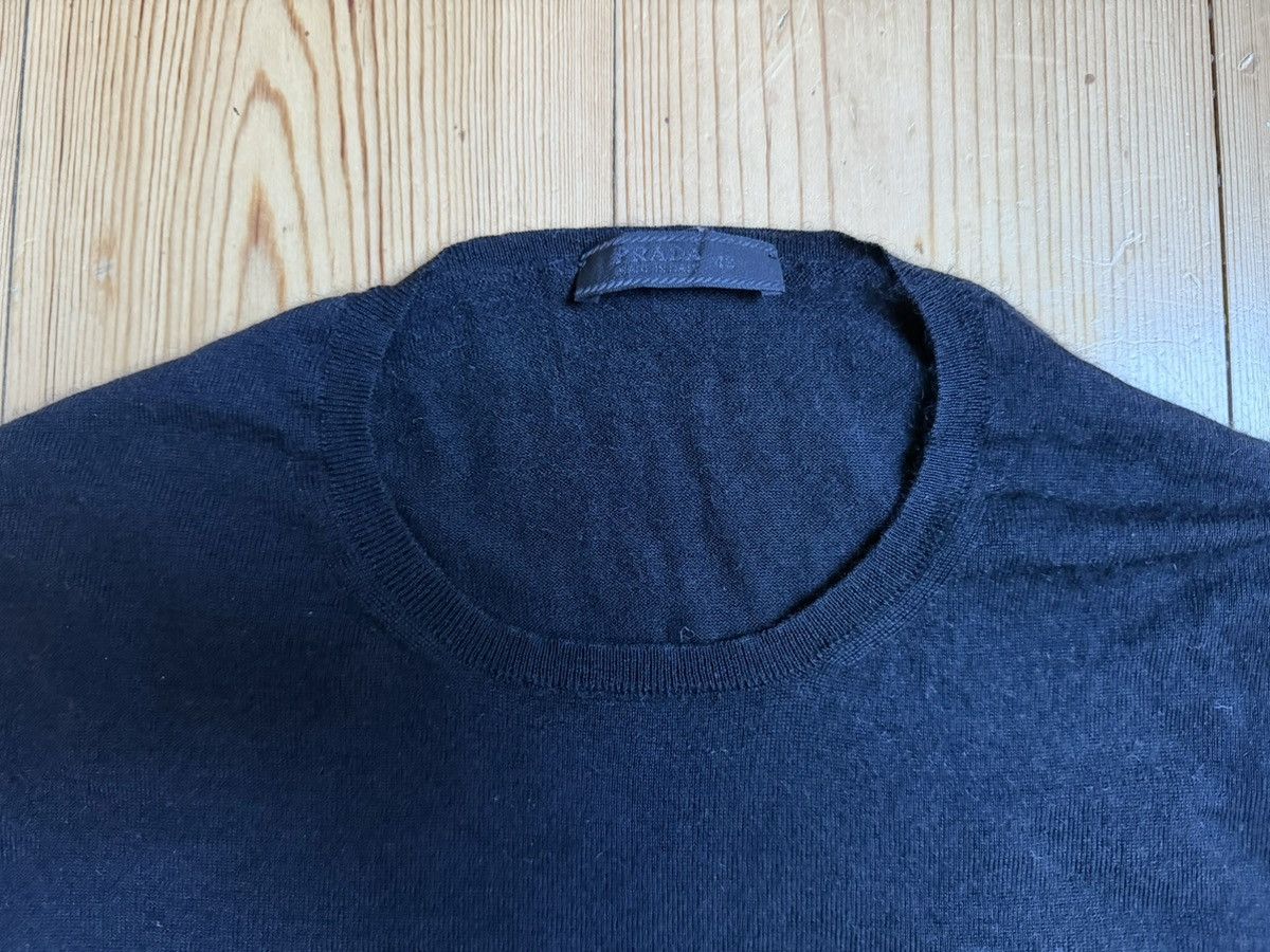 Prada Prada black round neck silk/cashmere Size US S / EU 44-46 / 1 - 2 Thumbnail