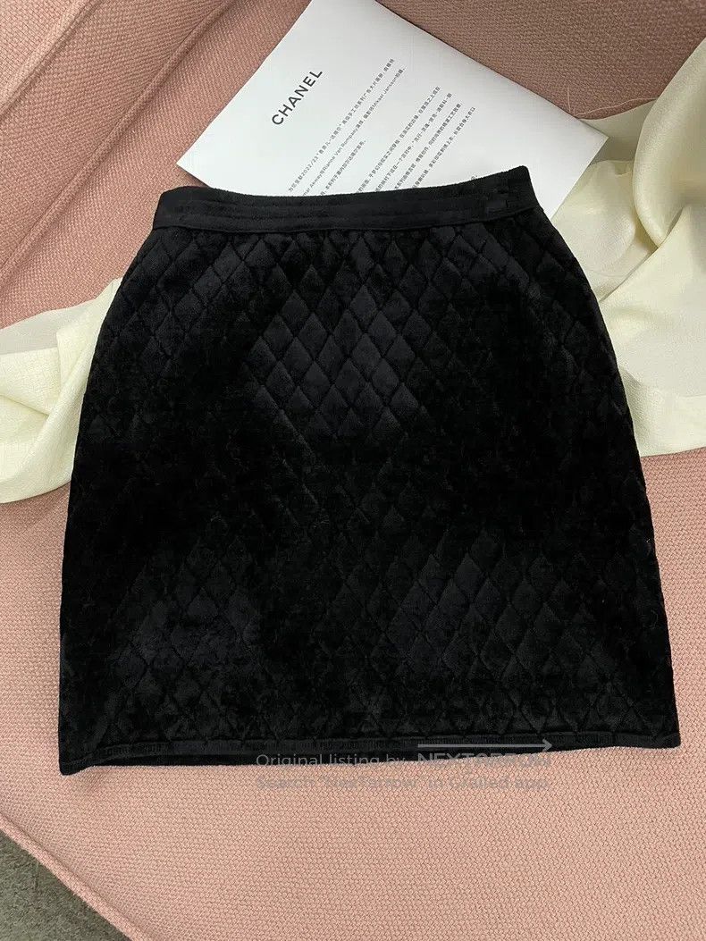 Chanel Chanel Equestrian series black diamond checkered skirt sho Size 26" / US 2 / IT 38 - 4 Thumbnail