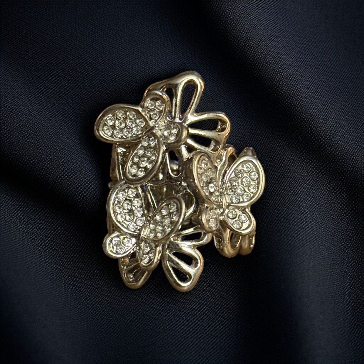 Other Silver tone butterfly trio rhinestone stretch ring Size ONE SIZE - 1 Thumbnail