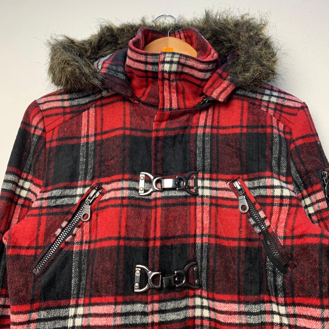 In The Attic "In The Attic" Red Tartan Hooded Wool Duffle Coat Size US M / EU 48-50 / 2 - 4 Thumbnail