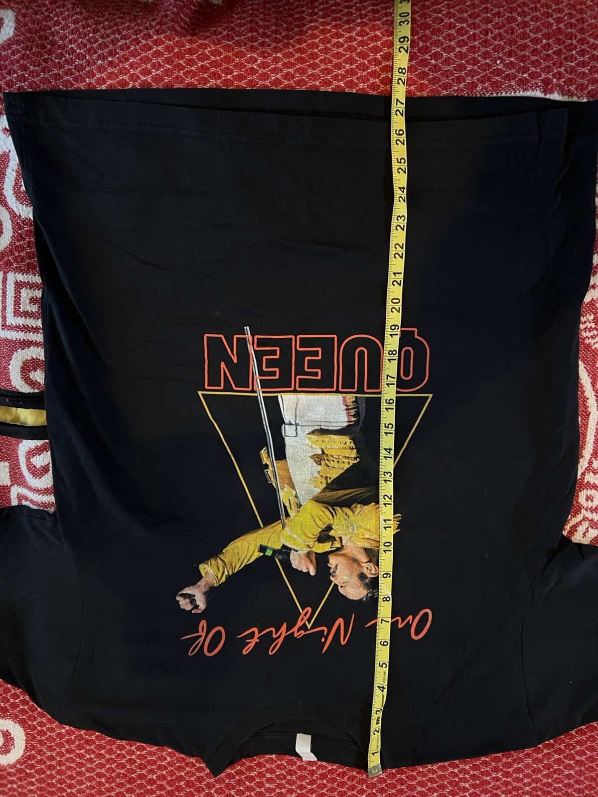 Band Tees × Vintage “One Night of Queen” band tee Size US L / EU 52-54 / 3 - 4 Thumbnail