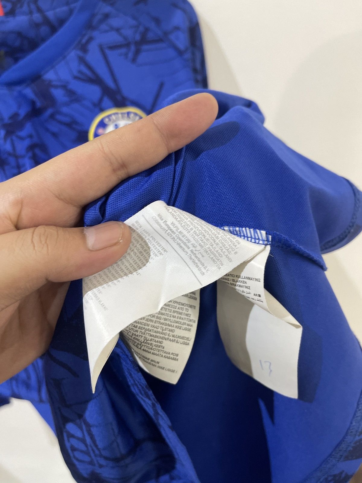 Chelsea Soccer × Nike Chelsea 2019 long sleeve Size US XL / EU 56 / 4 - 3 Thumbnail