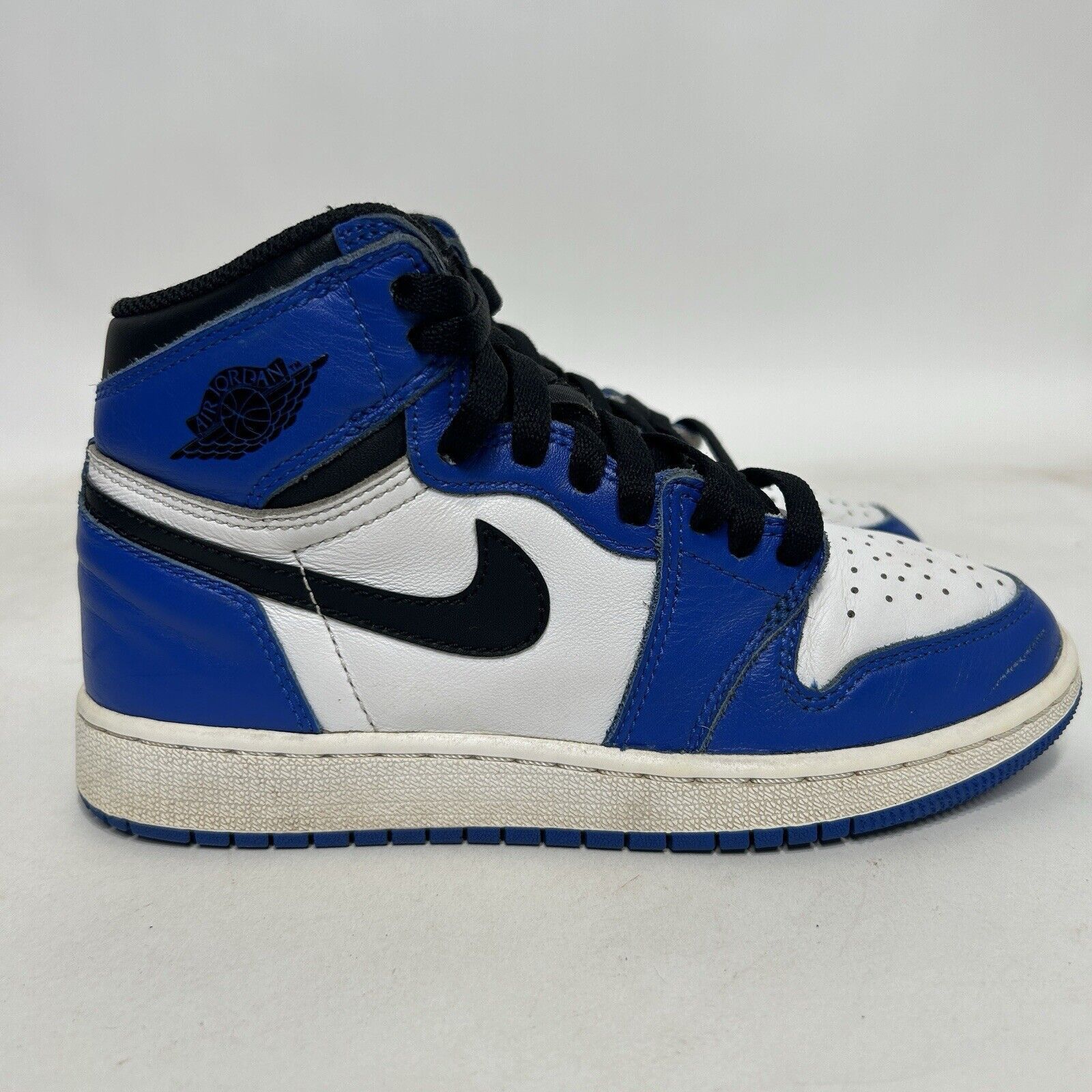 Nike Nike Air Jordan 1 Retro High OG BG “Game Royal” 2024 Size US 5.5 / IT 35.5 - 4 Thumbnail