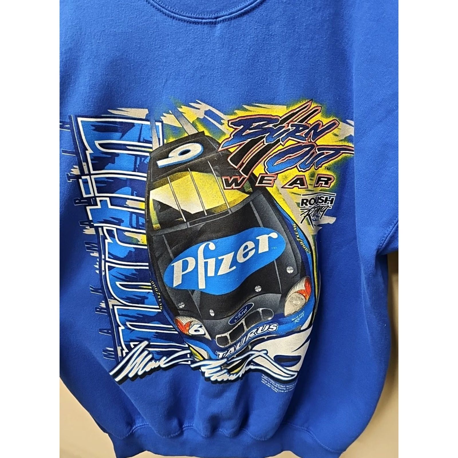 NASCAR VINTAGE NASCAR Mark Martin ROUSH RACING BURN OUT GEAR Crewneck Sweatshirt LARGE Size US L / EU 52-54 / 3 - 3 Thumbnail
