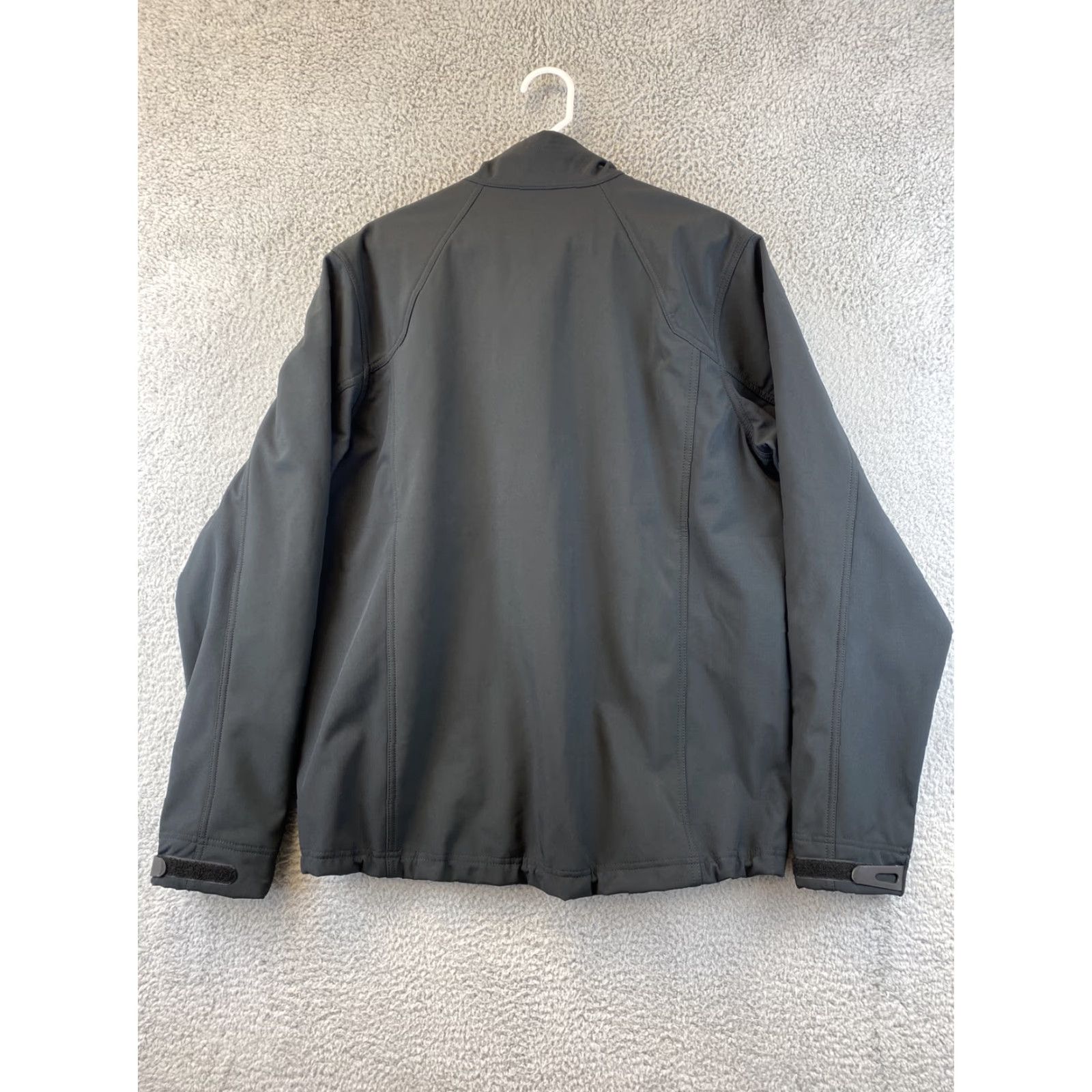 Eddie Bauer Eddie Bauer Men's Black Jacket Waterproof Soft Shell Waist Synch LT / 79-17 Navy? Size US L / EU 52-54 / 3 - 7 Thumbnail