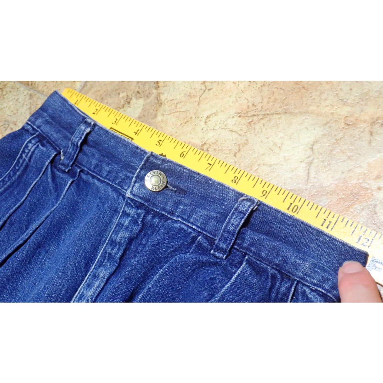 Calvin Klein VINTAGE Calvin Klein Denim Shorts Women’s 24" Waist 7 Blue High Rise 90s Rock USA 5-Pocket Mens? Size 28" / US 6 / IT 42 - 5 Thumbnail