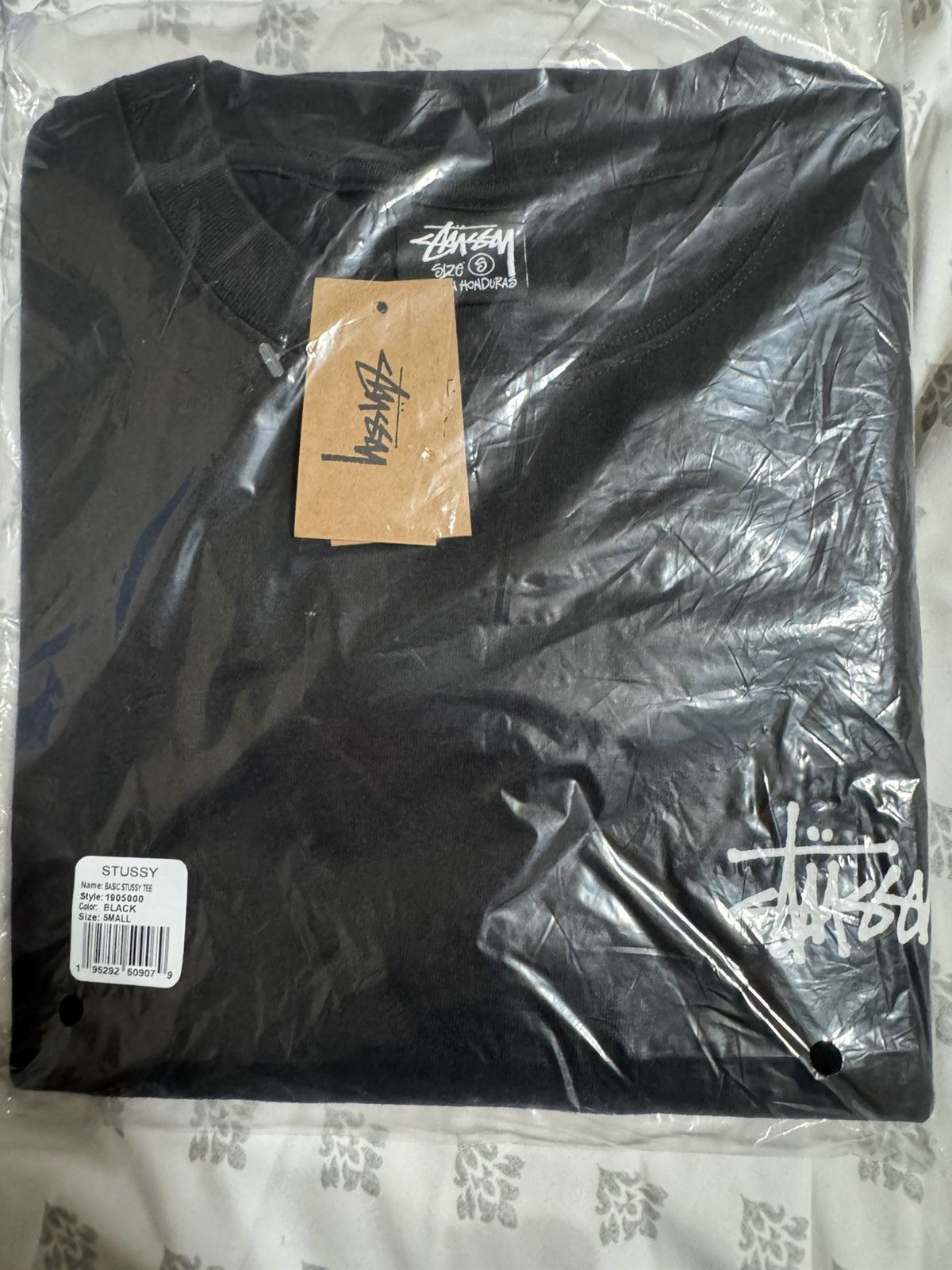 Stussy Stussy Basic Script Tee Black NWT in Bag Size US S / EU 44-46 / 1 - 2 Thumbnail