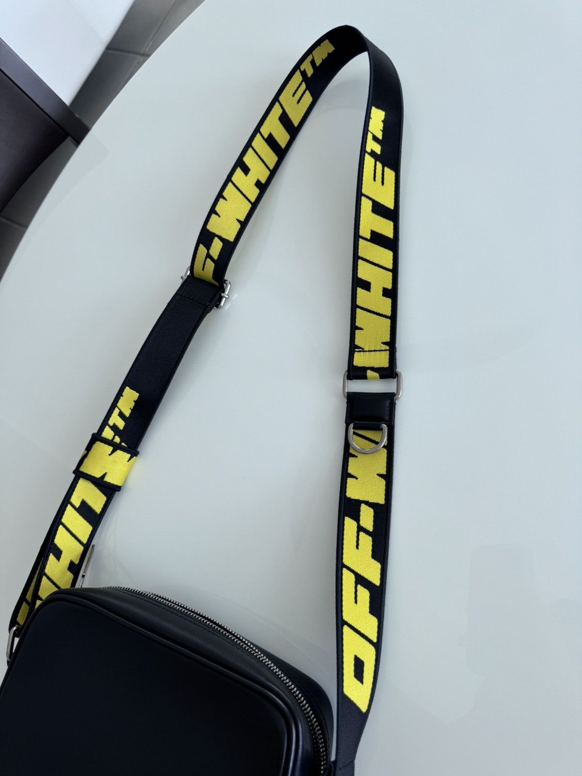 Off-White Off-White Hard Core Leather Crossbody Bag Size ONE SIZE - 11 Thumbnail