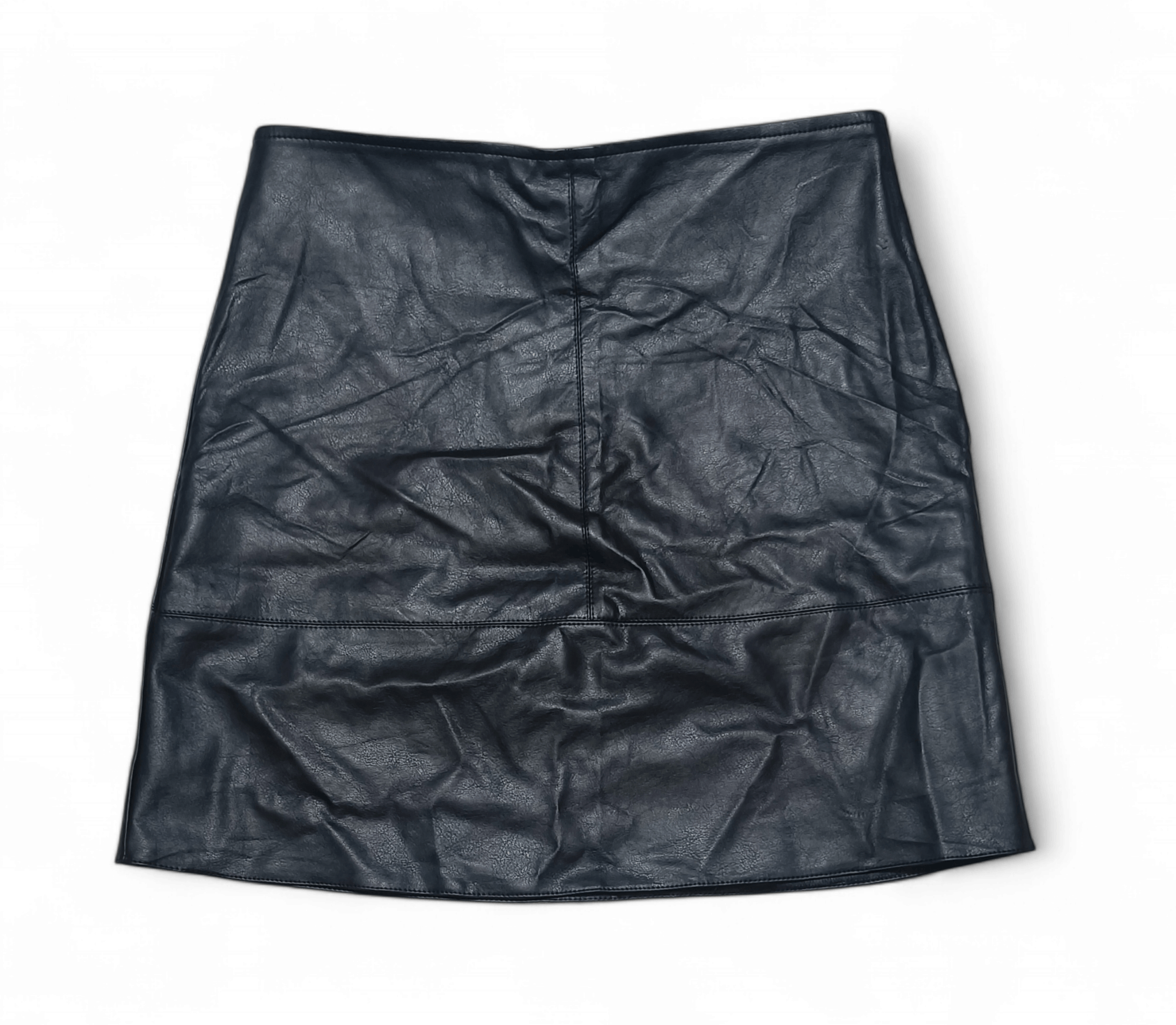 Leather MODELBOX Korean Brand Women's Faux Leather Short Pants Size 31" - 1 Thumbnail