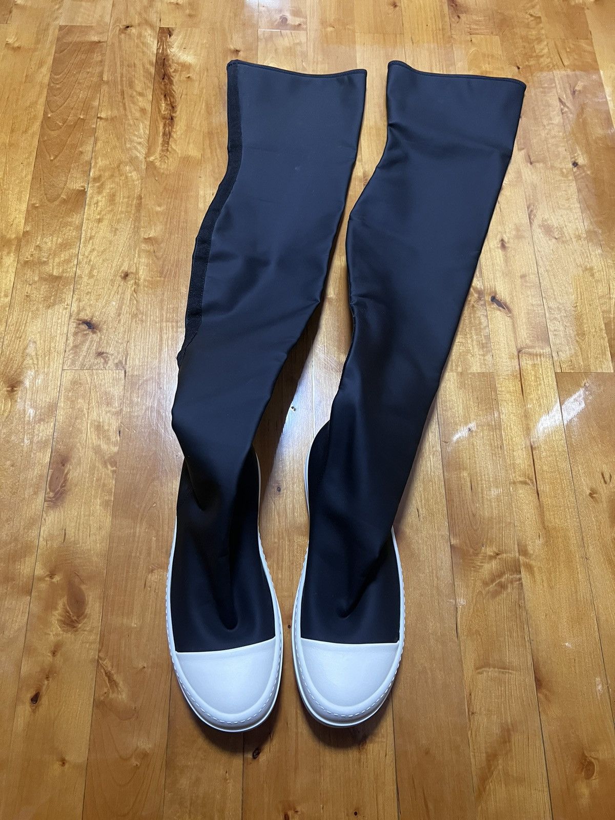 Rick Owens Drkshdw Rick owens ramones thigh high sock sz37.5 Size US 7.5 / IT 37.5 - 2 Thumbnail