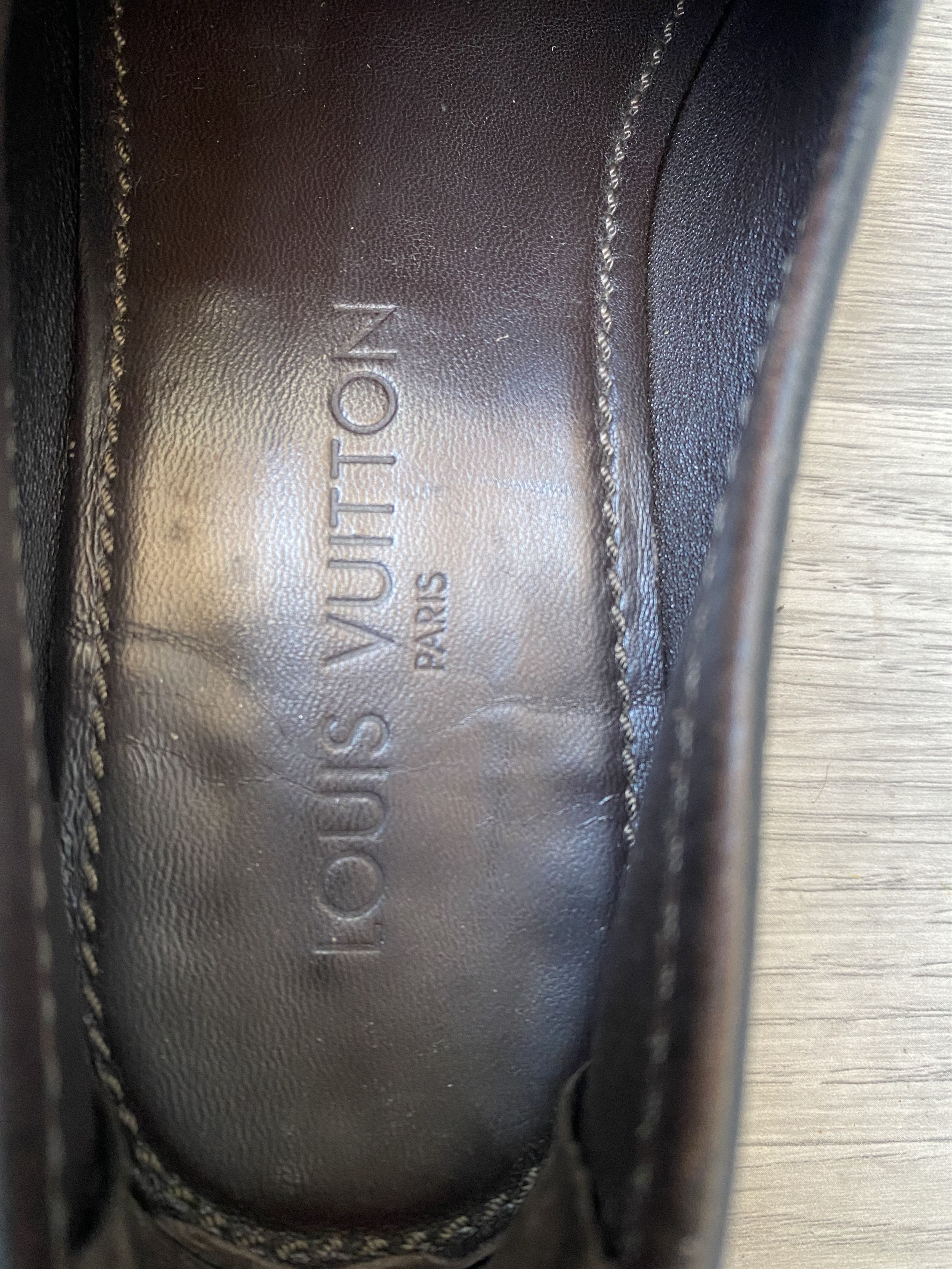 Louis Vuitton Louis vuitton logo black leather penny loafers Size US 8.5 / EU 41-42 - 11 Thumbnail