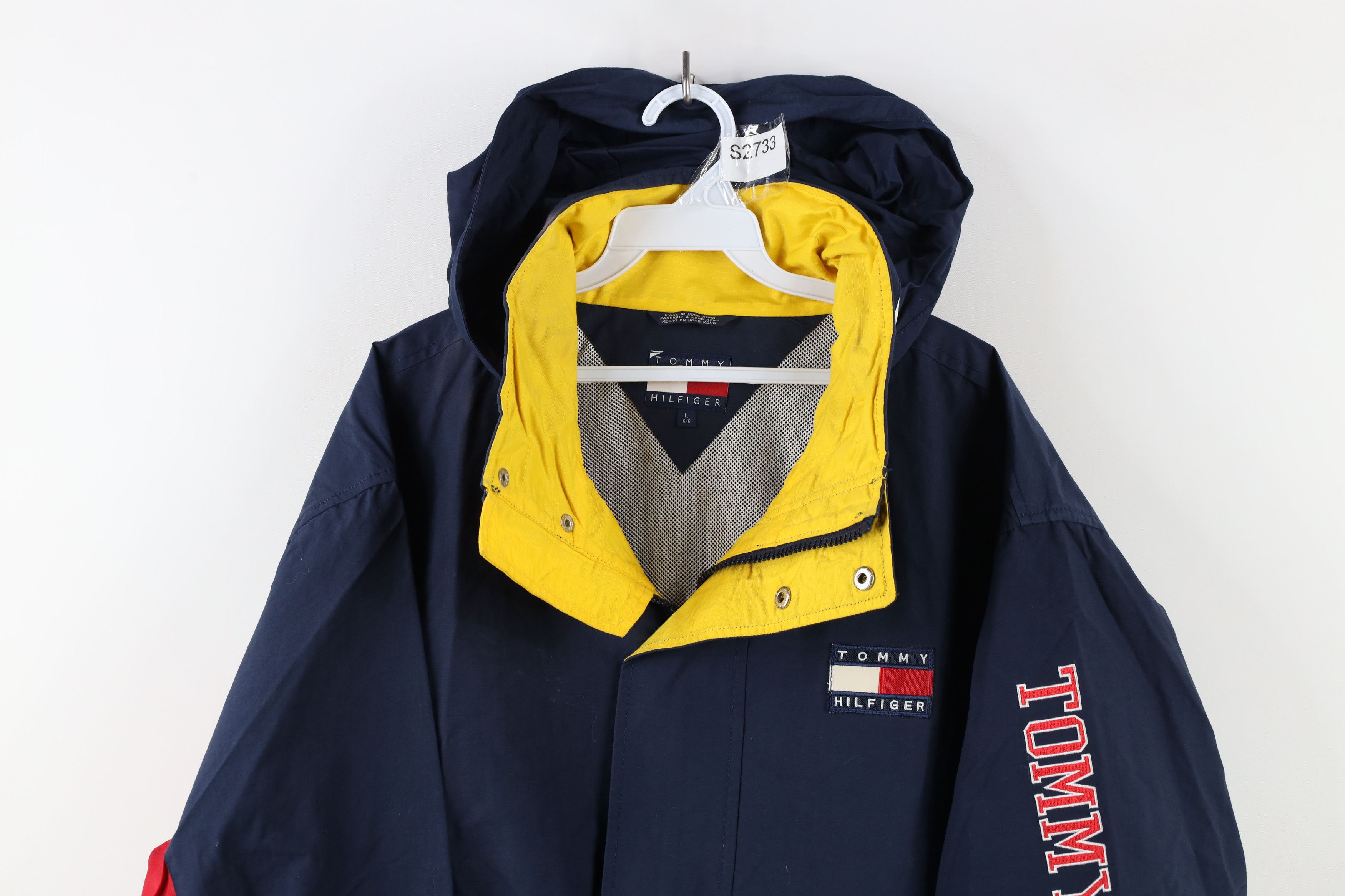 Tommy Hilfiger × Vintage Vintage 90s Tommy Hilfiger Ripstop Hooded Windbreaker Jacket Size US L / EU 52-54 / 3 - 2 Thumbnail