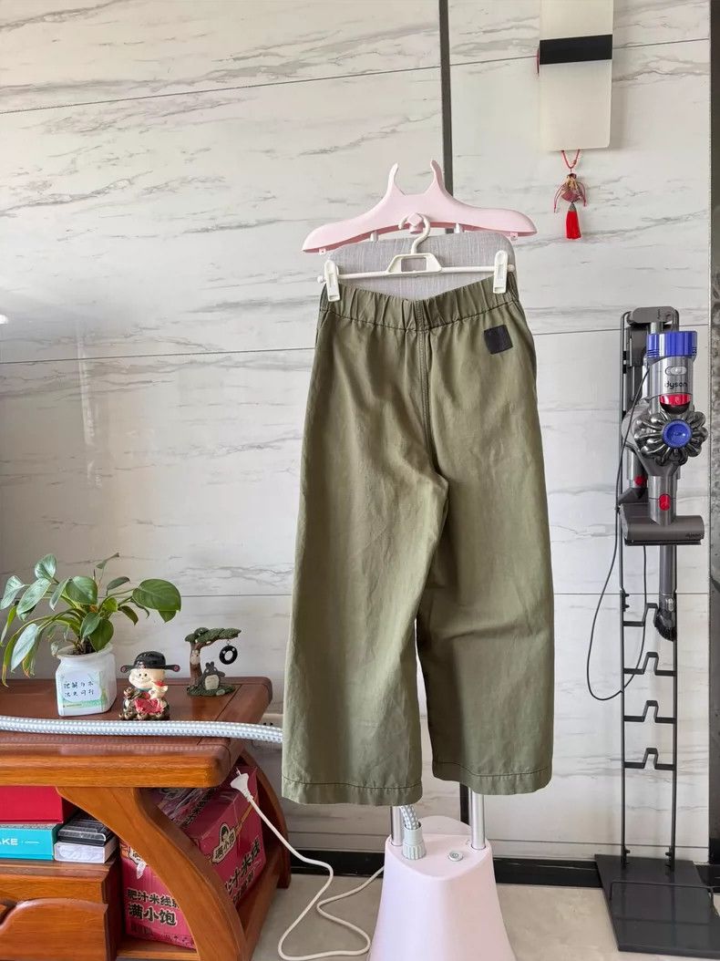 Loewe Loewe size S Wide-leg sweatpants Size 28" / US 6 / IT 42 - 2 Thumbnail